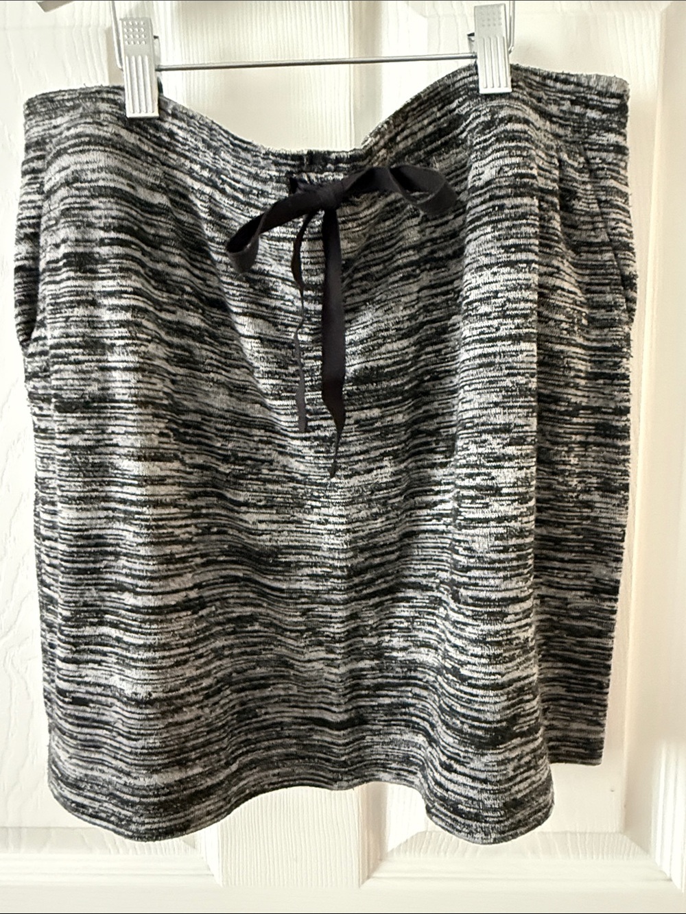 LOFT knit skirt